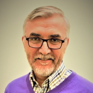 Андрей Попов